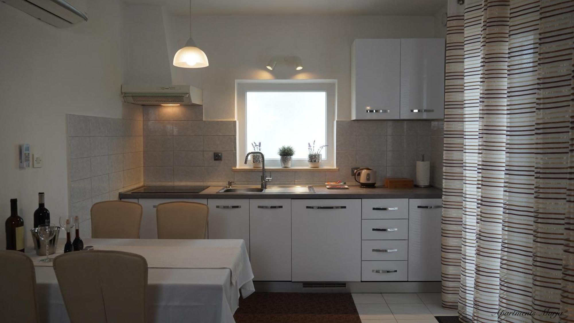 Apartments Marja Njivice Eksteriør billede